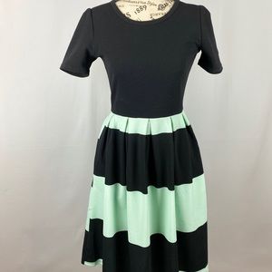 Lularoe | Amelia Dress | xs
